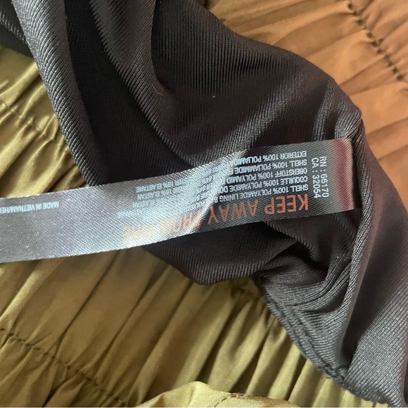 Free People The Way Home shorts Army green nwt size medium - Picture 10 of 11